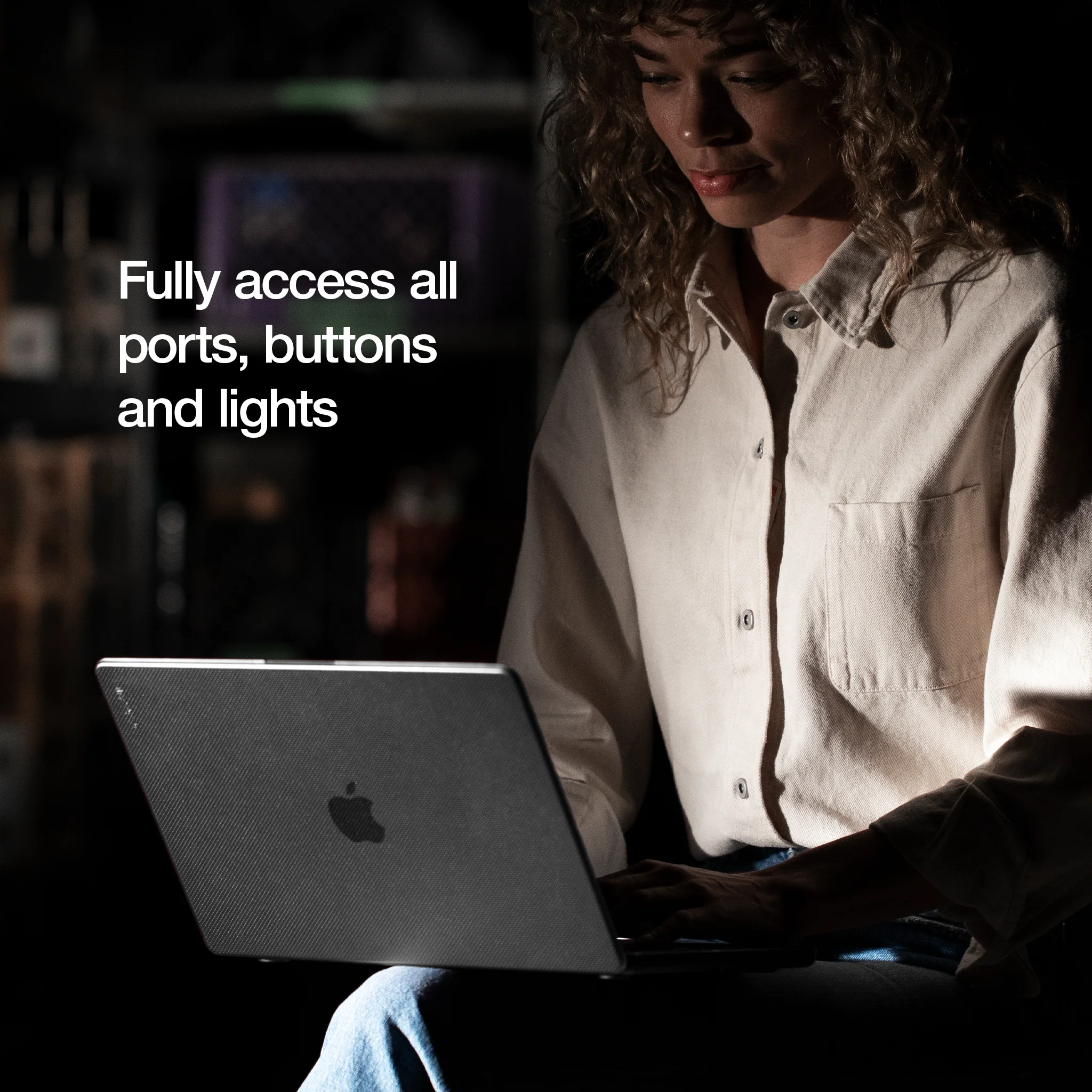 Incase Dots Hardshell with Makrolon® for MacBook Air 15" - Image 14