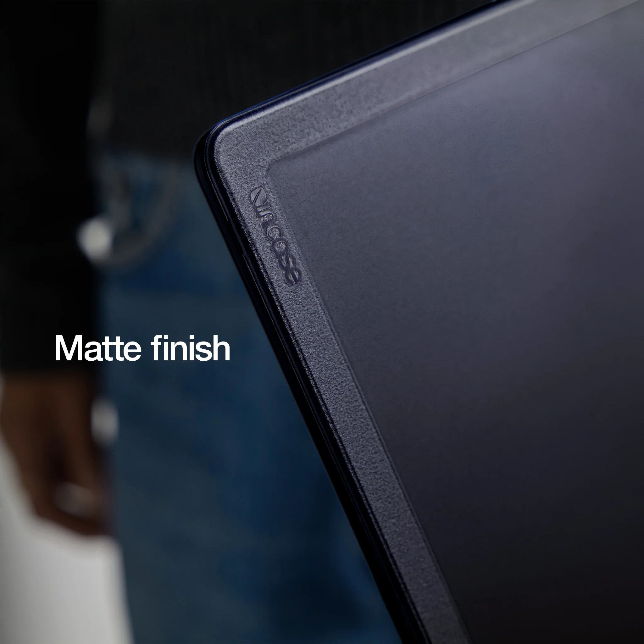 Incase Edge Hardshell with Makrolon® for MacBook Pro 14" - Image 15